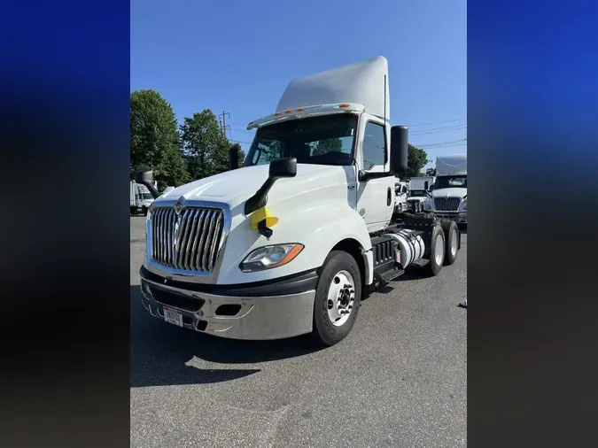 2019 NAVISTAR INTERNATIONAL LT625 DAYCAB T/A184ba97f5b78e21d3e06138ff2e2ea1c