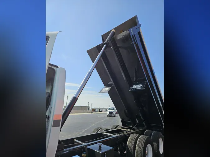 2020 International MV607