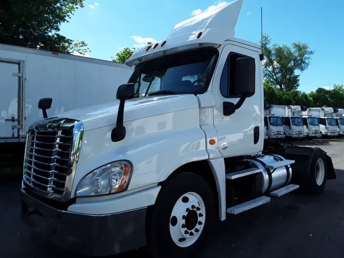 2018 FREIGHTLINER/MERCEDES CASCADIA 1251853ca1f9c20755488edd4f5e484edd8