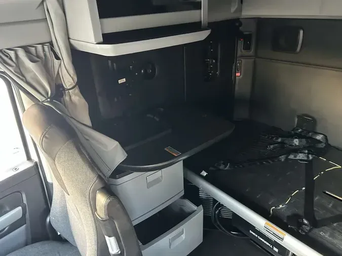 2022 Kenworth T680