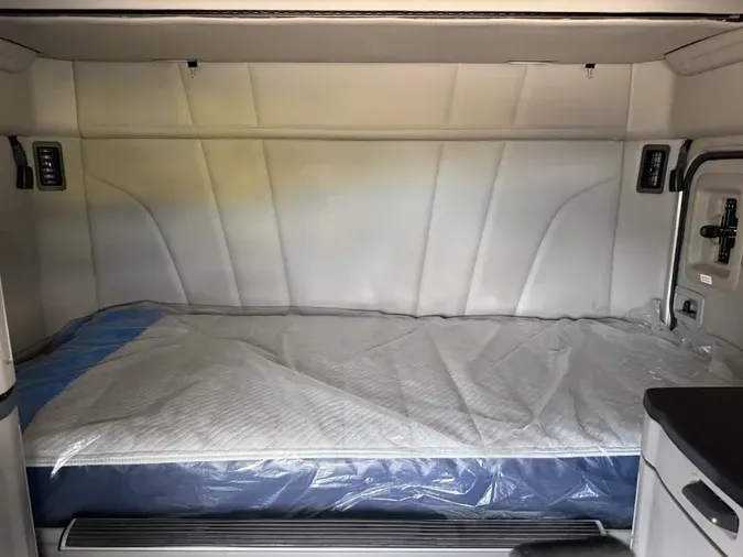 2022 Peterbilt 5791855347243dd7edf11f7b78f6dd1b2a8