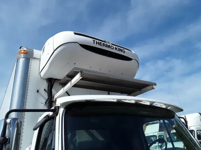 2019 FREIGHTLINER/MERCEDES M2 106