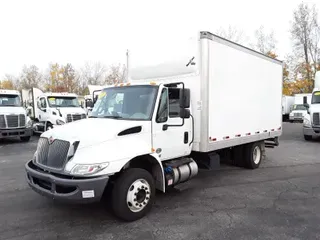 2019 NAVISTAR INTERNATIONAL 4300 LP