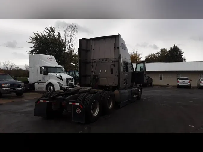 2022 International LT