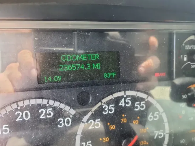 2019 FREIGHTLINER M2 106