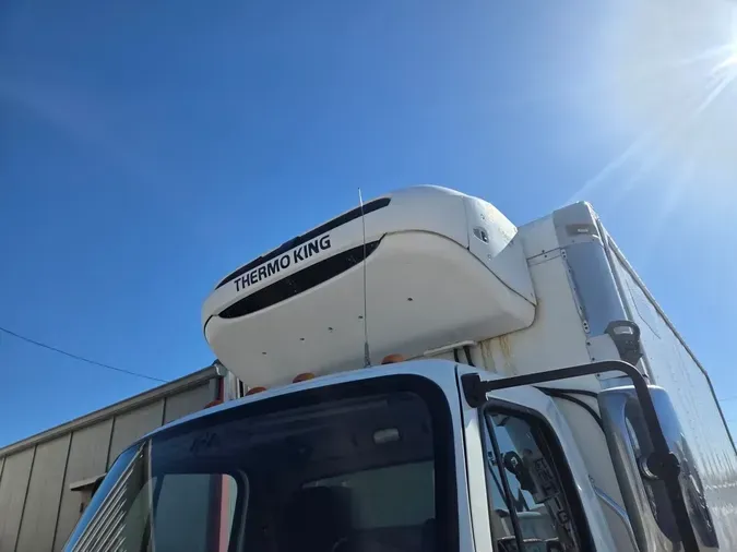 2019 FREIGHTLINER/MERCEDES M2 106