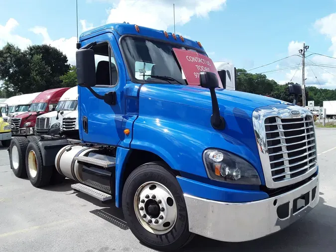 2018 FREIGHTLINER/MERCEDES CASCADIA 125