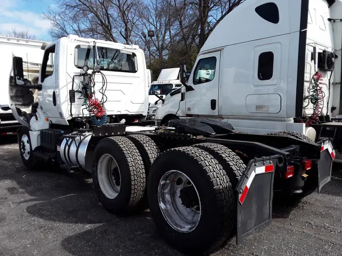 2019 NAVISTAR INTERNATIONAL LT625 DAYCAB T/A