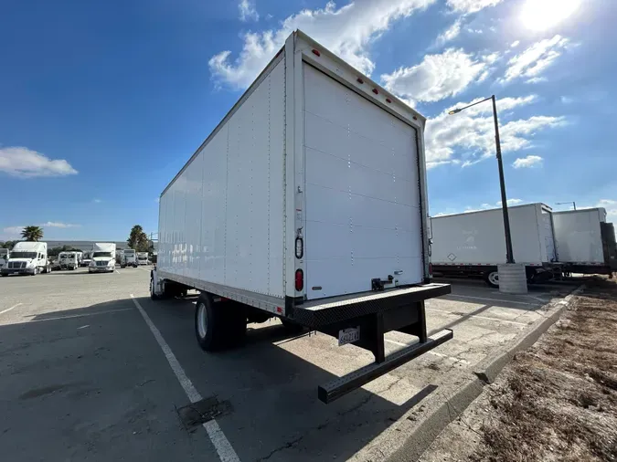 2016 FREIGHTLINER/MERCEDES M2 106