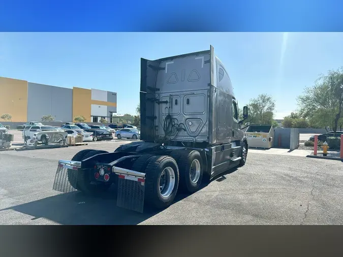 2023 Freightliner Cascadia