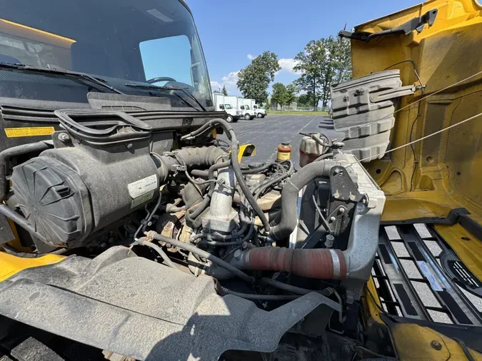 2019 Hino 268A
