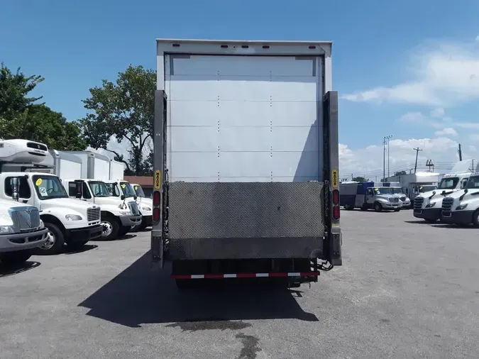 2020 FREIGHTLINER M2 106