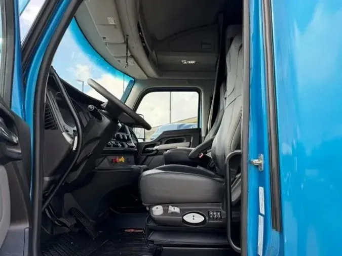 2023 Kenworth T680