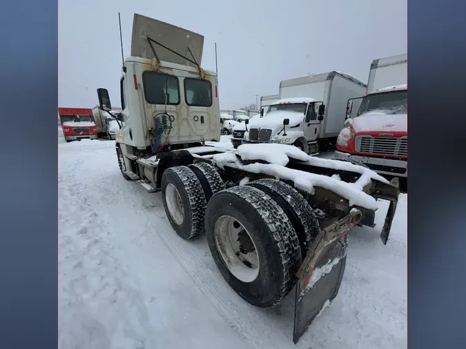 2018 FREIGHTLINER/MERCEDES CASCADIA 125