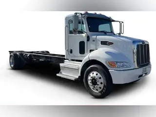 2019 Peterbilt 337