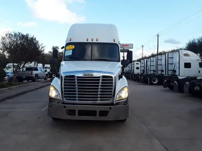 2020 FREIGHTLINER/MERCEDES CASCADIA 125