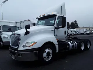 2019 NAVISTAR INTERNATIONAL LT625 DAYCAB T/A