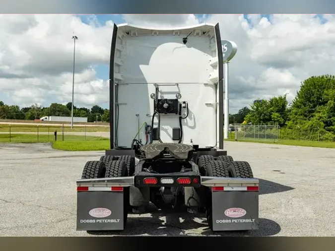 2022 PETERBILT 579