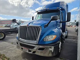 2020 NAVISTAR INTERNATIONAL LT625 SLPR CAB