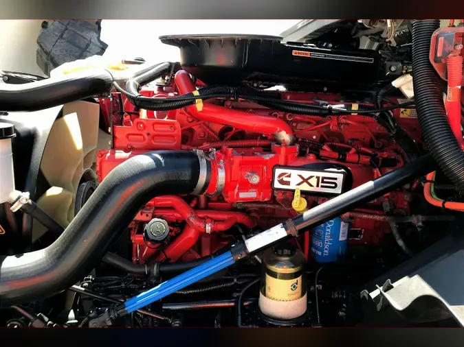 2021 INT LT625 6x4