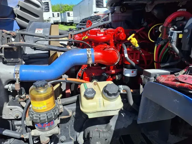2019 FREIGHTLINER M2 106