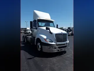 2018 NAVISTAR INTERNATIONAL LT625 DAYCAB T/A