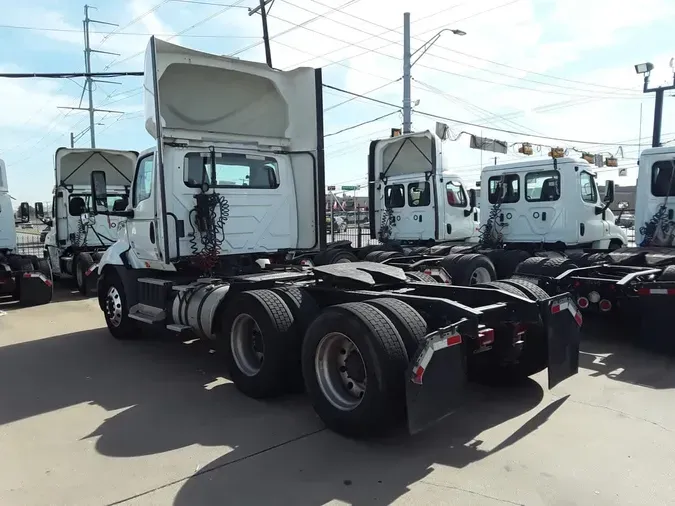 2020 NAVISTAR INTERNATIONAL RH613 DAYCAB T/A