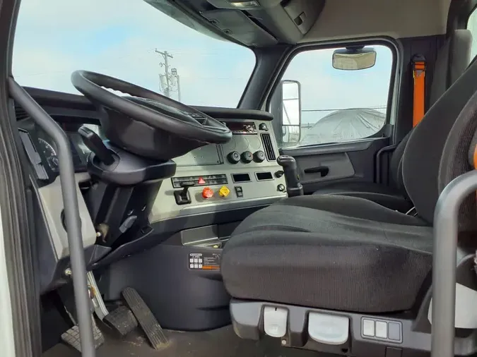 2020 FREIGHTLINER/MERCEDES NEW CASCADIA 116