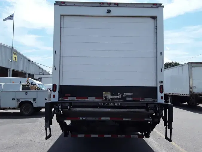 2019 FREIGHTLINER M2 106