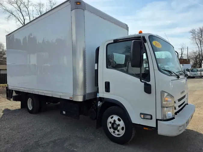 2019 ISUZU NPR HD