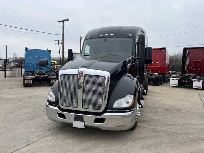 2022 Kenworth T680