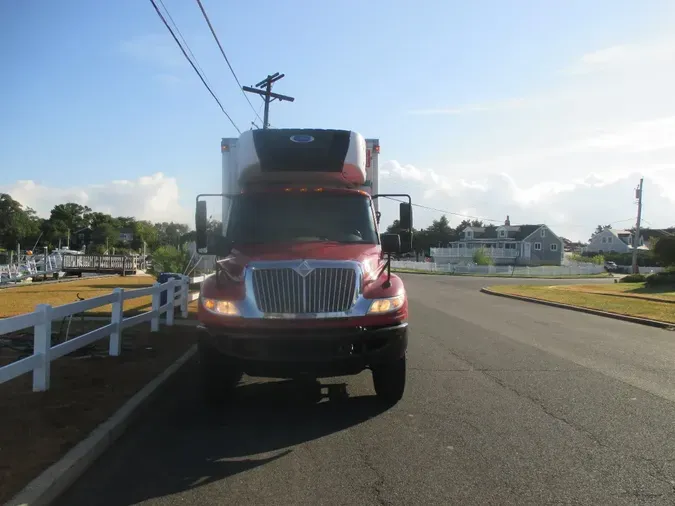 2018 INTERNATIONAL 4300