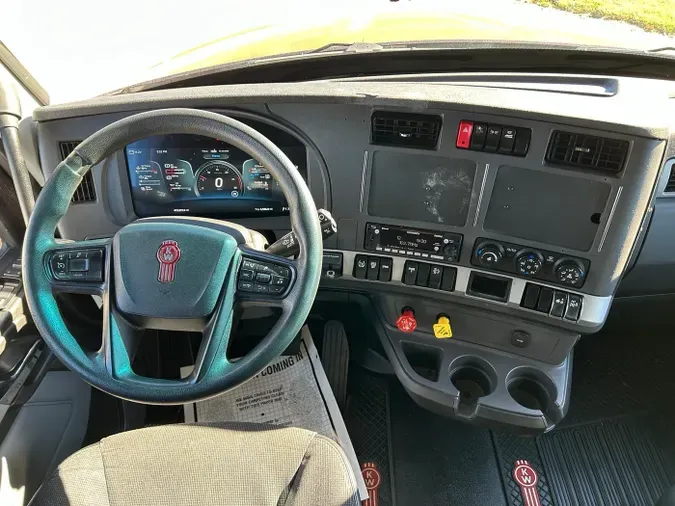 2022 Kenworth T68018a820c1af478ff0ab3482ce5ed9e8f4