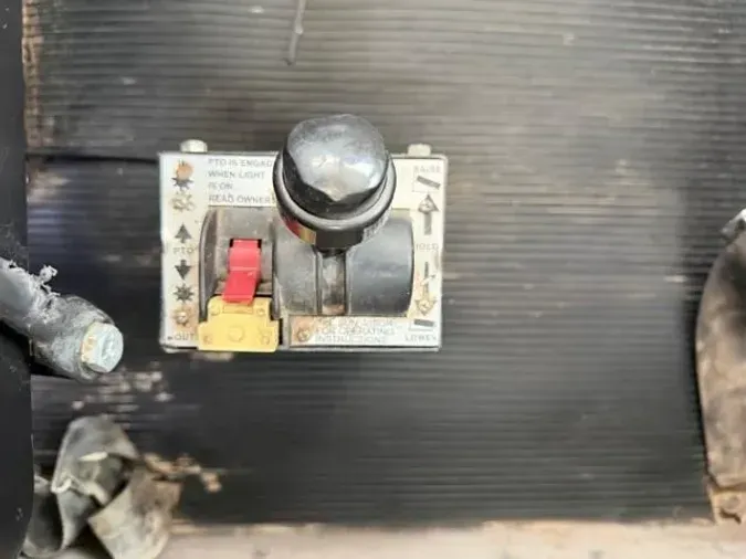 2020 Peterbilt 38918ac2f943ddd255563419fd9c0b73993