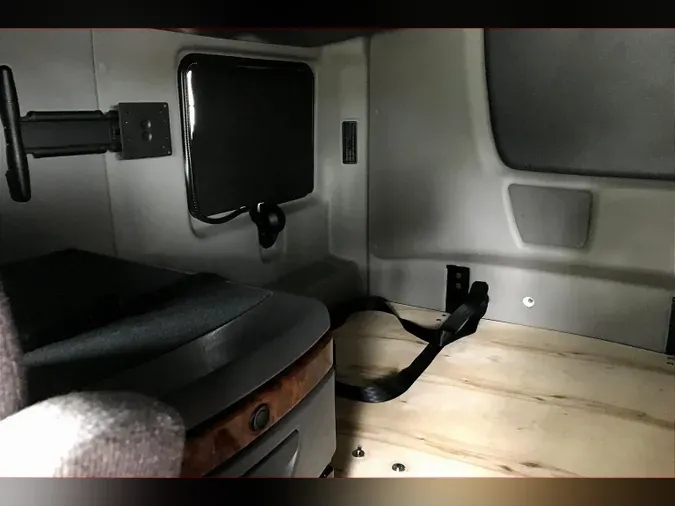 2021 INT LT625 6x418b02fa5e6e9eea476c83f5225b4a9f2