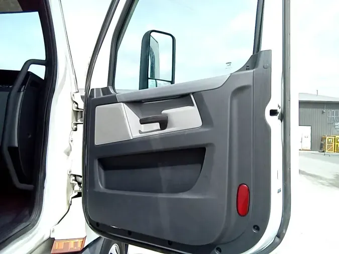 2021 Freightliner Cascadia 12618b160a8a4f6b487e9deb5a5e614b86c