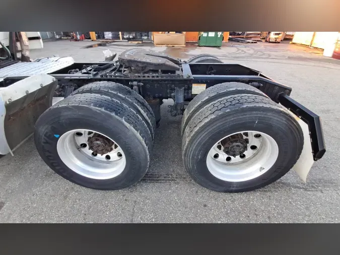 2018 Mack CXU (PINNACLE)18b2d9669e7390dfb951726d03665b7d