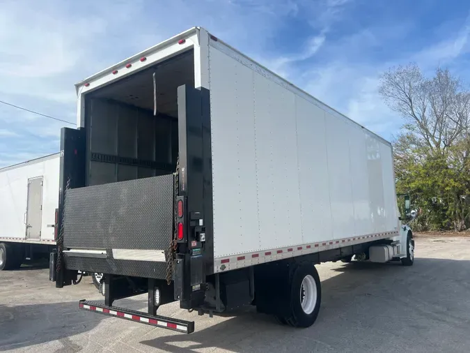 2018 FREIGHTLINER/MERCEDES M2 106