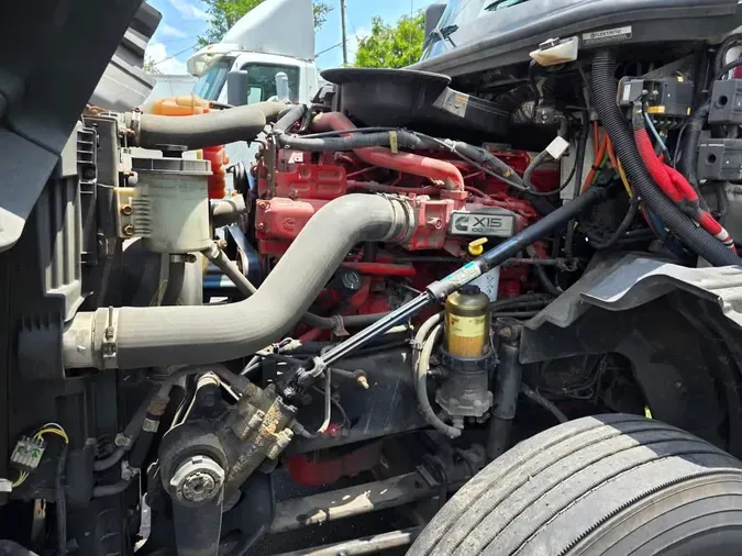 2020 NAVISTAR INTERNATIONAL LT625 DAYCAB S/A