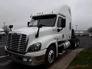 2020 FREIGHTLINER/MERCEDES CASCADIA 125