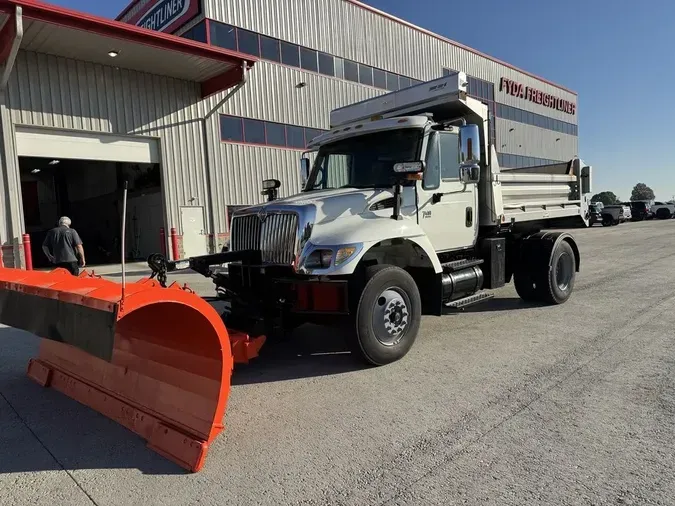 2007 International WORKSTAR 7400