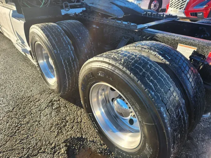 2024 VOLVO VNL64T76018ba9b43acc4b76766e8ec4f999a81fd