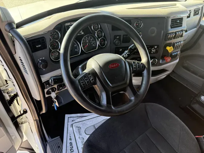 2021 Peterbilt 579