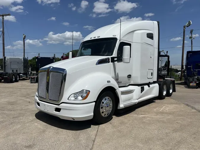 2021 Kenworth T680