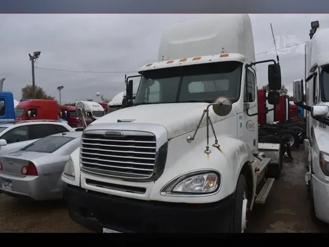 2006 FREIGHTLINER COLUMBIA 12018bd7f340a43c3bddeb67718dc1416de