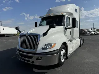 2019 INTERNATIONAL LT