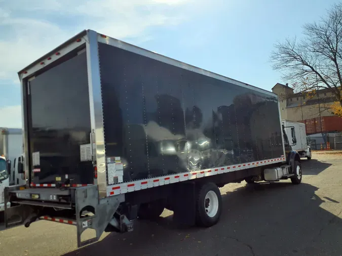 2019 FREIGHTLINER/MERCEDES M2 106