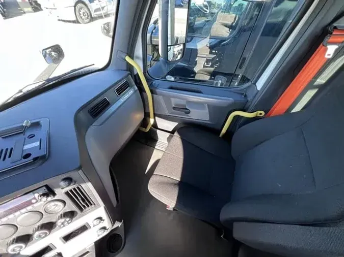 2023 FREIGHTLINER CASCADIA 116