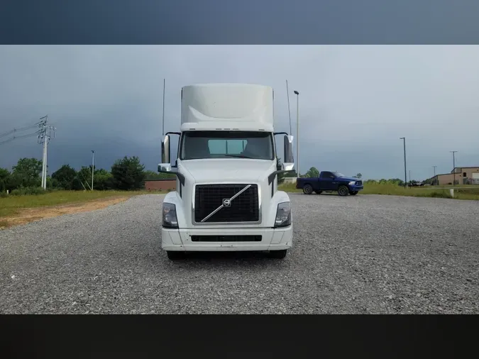 2018 Volvo VNL300