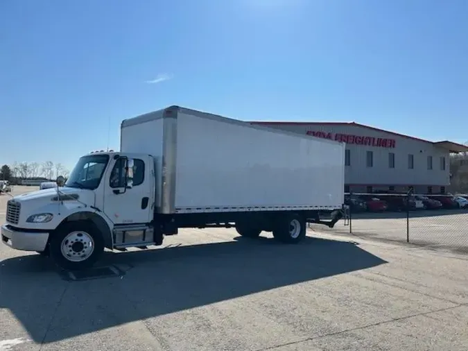 2019 Freightliner BUSINESS CLASS M2 106